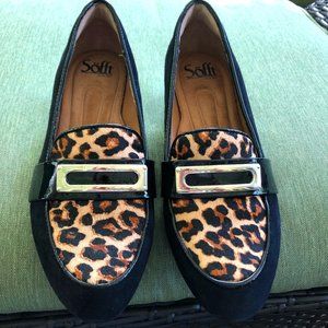 Sofft Stylish Leather Loafers w/ 1" Heel  6.5M